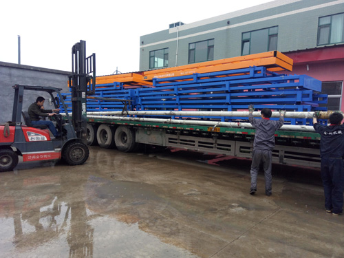 鏈條式液壓升降機(jī) 鏈條式液壓升降機(jī)