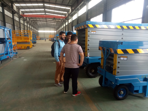 液壓升降平臺(tái) 液壓升降平臺(tái)